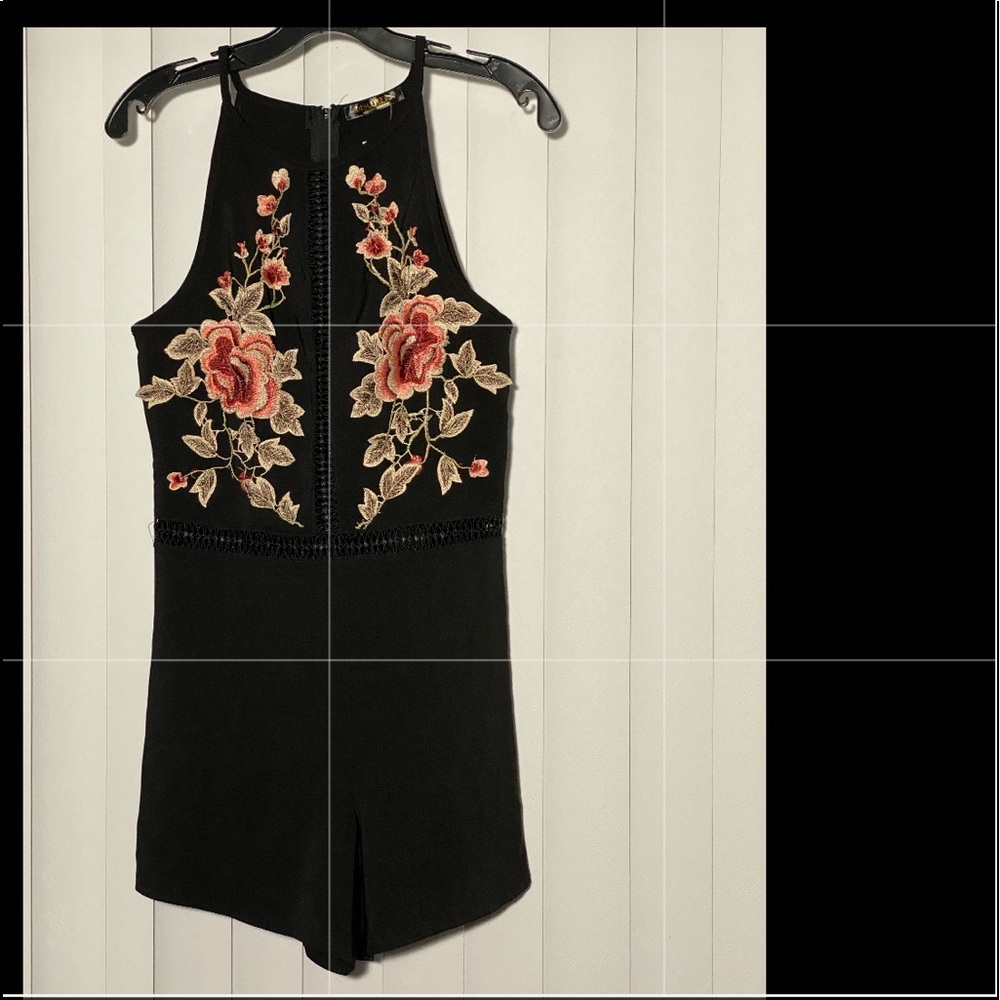 NEW Discovery Romper with Rose Embroidery B5-52